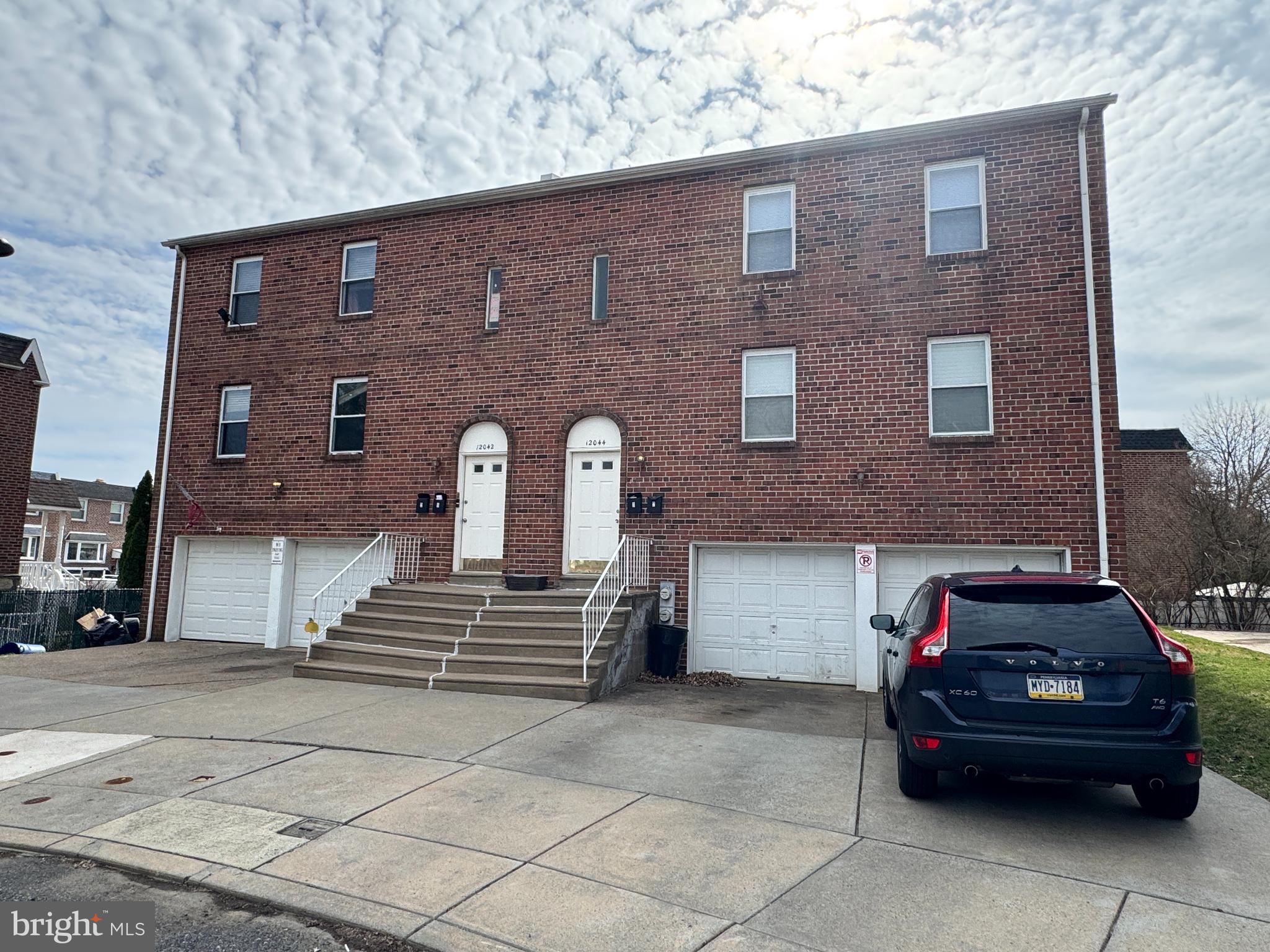 Off Street Parking and Separate Garages