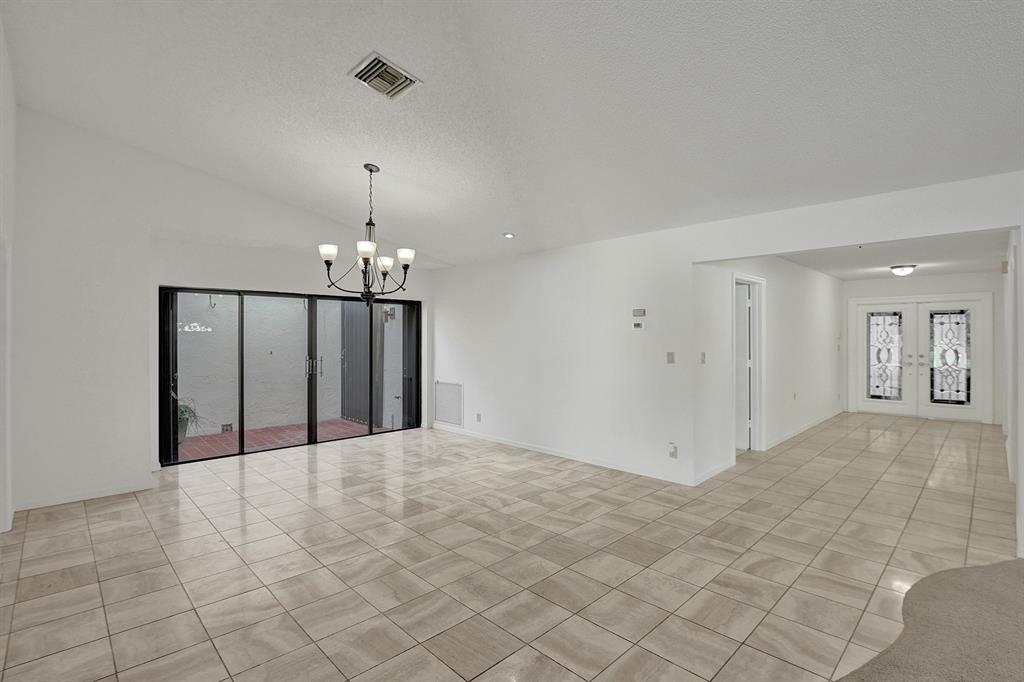 21349 Placida Terrace Boca Raton, FL 33433 - Photo 11 of 46