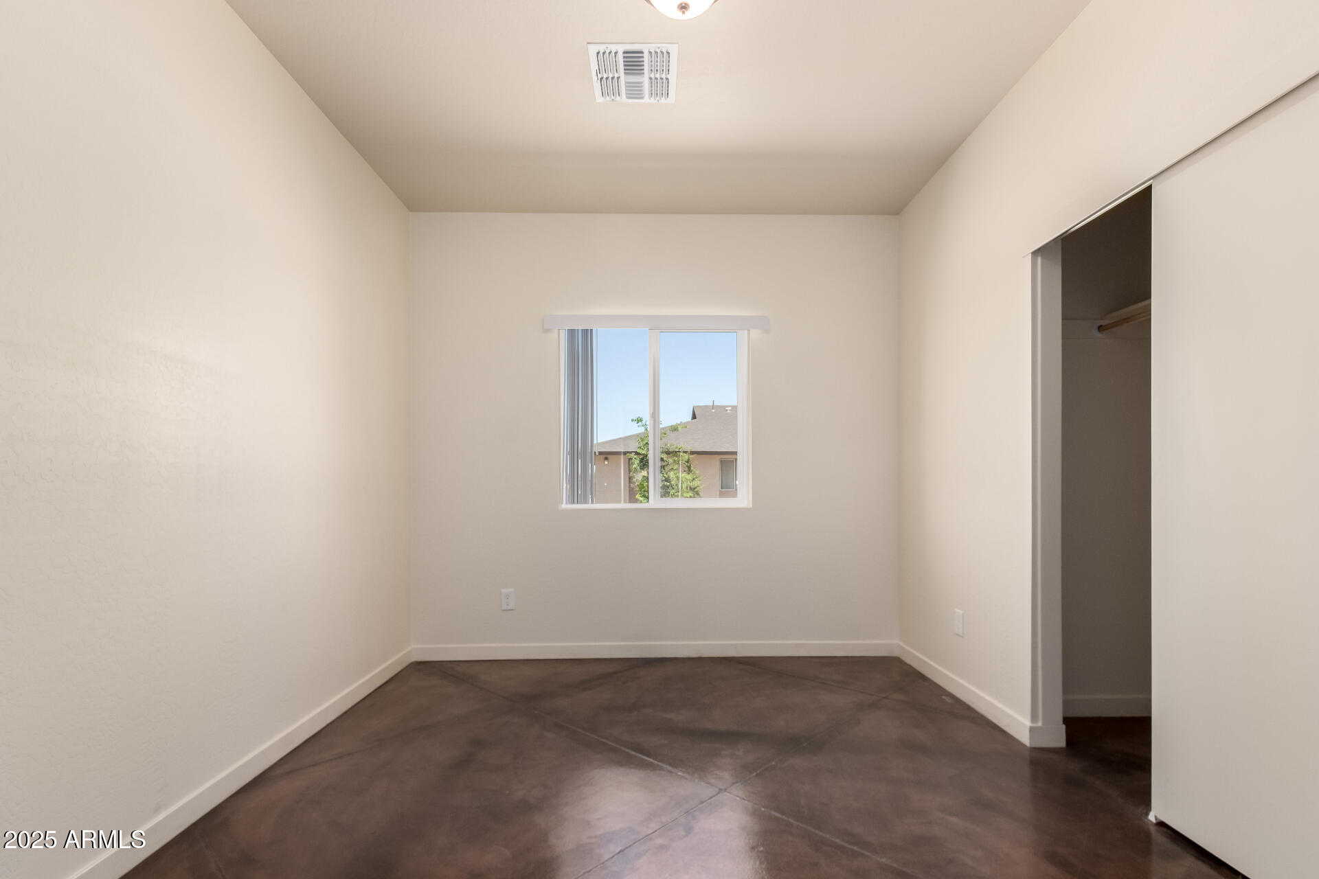 393 West Seagoe Avenue, Unit B Coolidge, AZ 85128 - Photo 11 of 16 BR 2