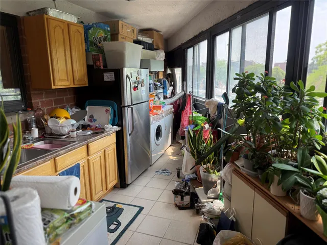 $625,000 | 81-09 41st Avenue, Unit 5B | Elmhurst