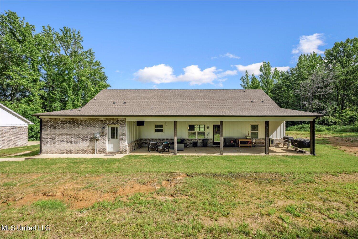335 Aaron Road Sarah, MS 38665 - Photo 27 of 33 26-26-2241889sj-335 Aaron Road