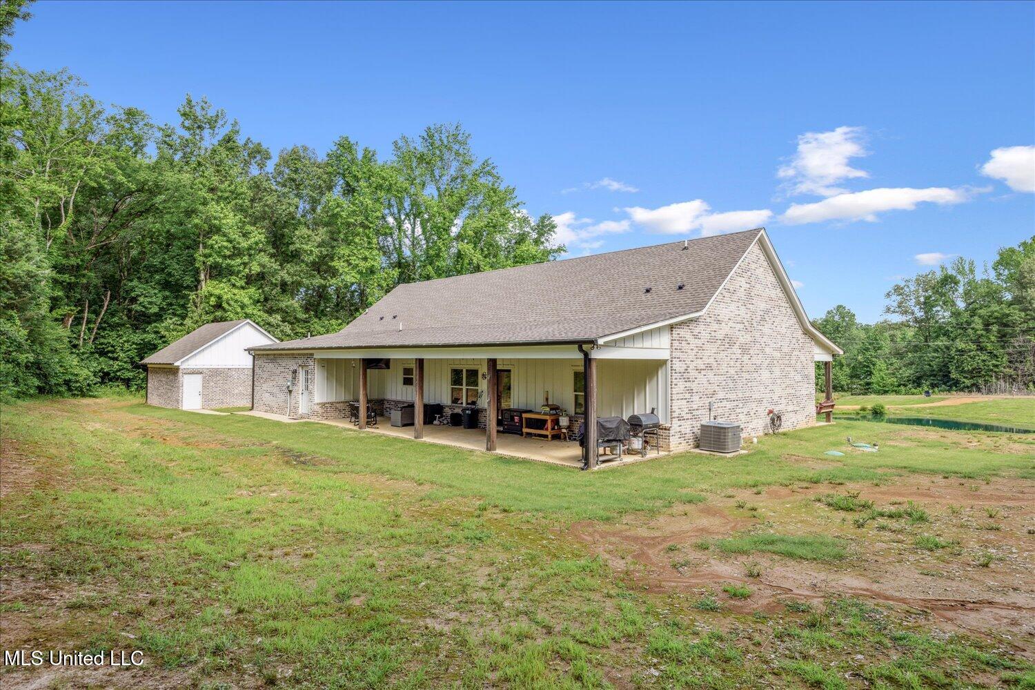 335 Aaron Road Sarah, MS 38665 - Photo 29 of 33 28-27-2241889sj-335 Aaron Road