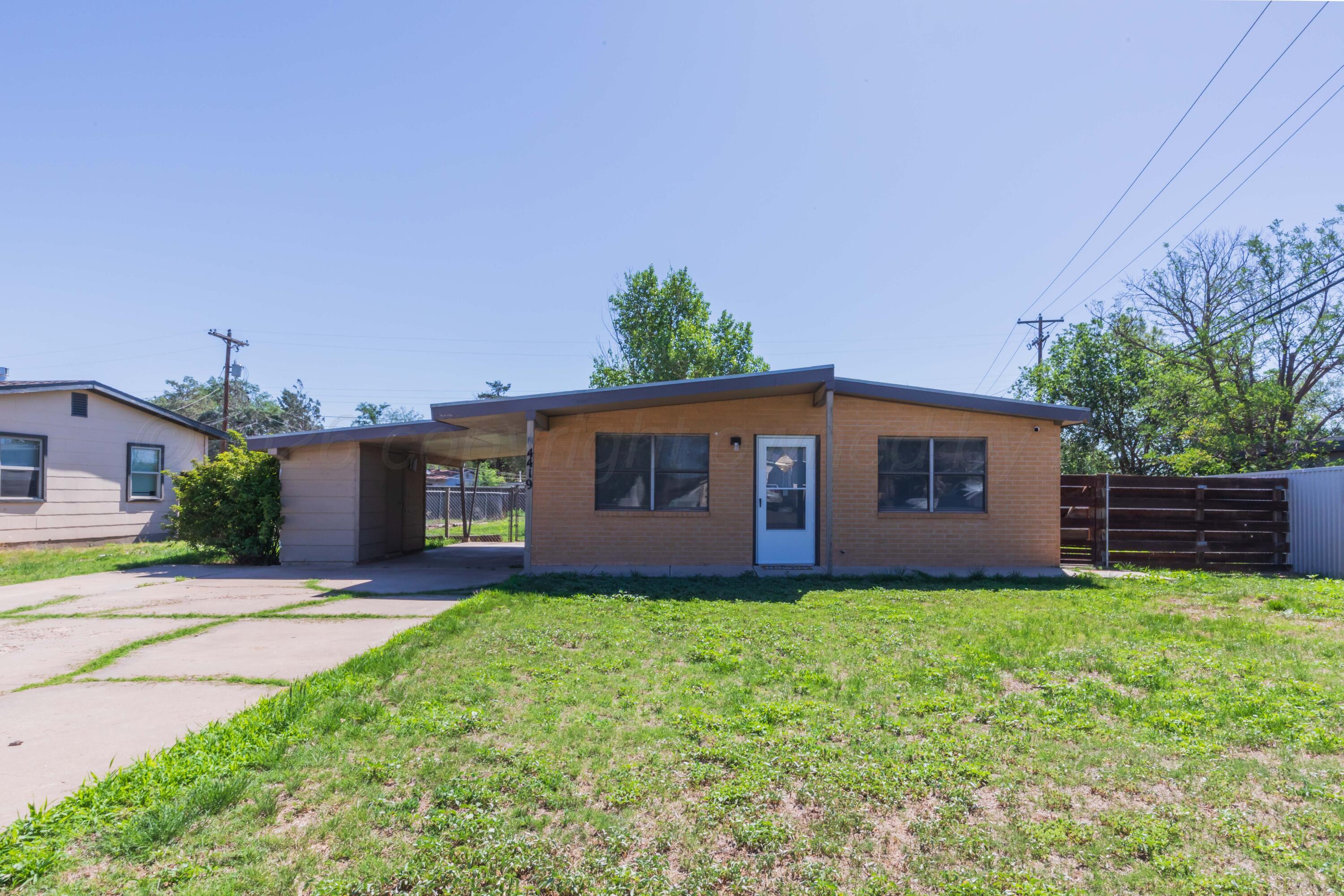 4419 South Ong Street Amarillo, TX 79110 - Photo 8 of 28 FRONT