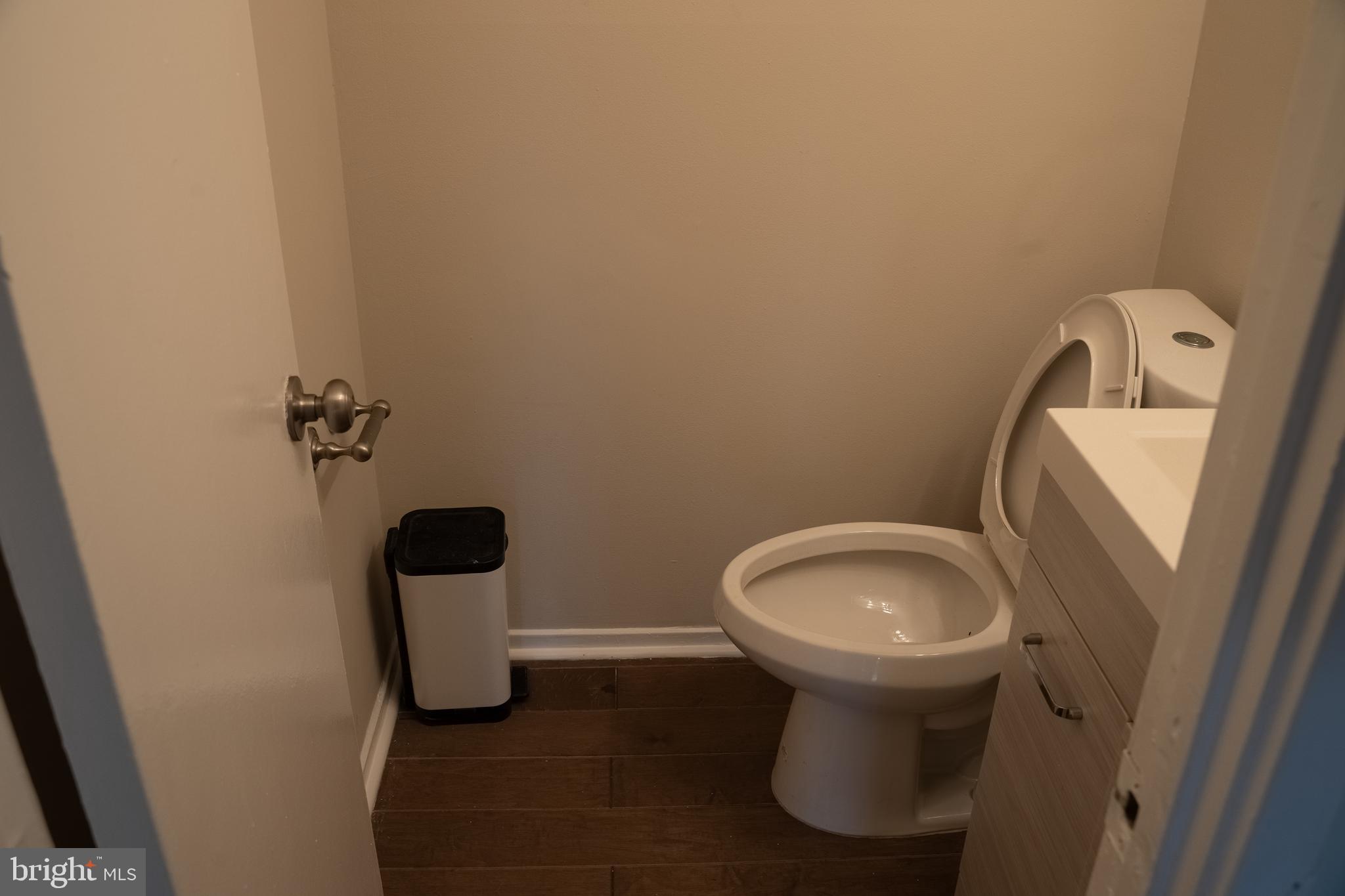 10010 Ridgeline Drive Gaithersburg, MD 20886 - Photo 24 of 68 Lower Level Half Bath
