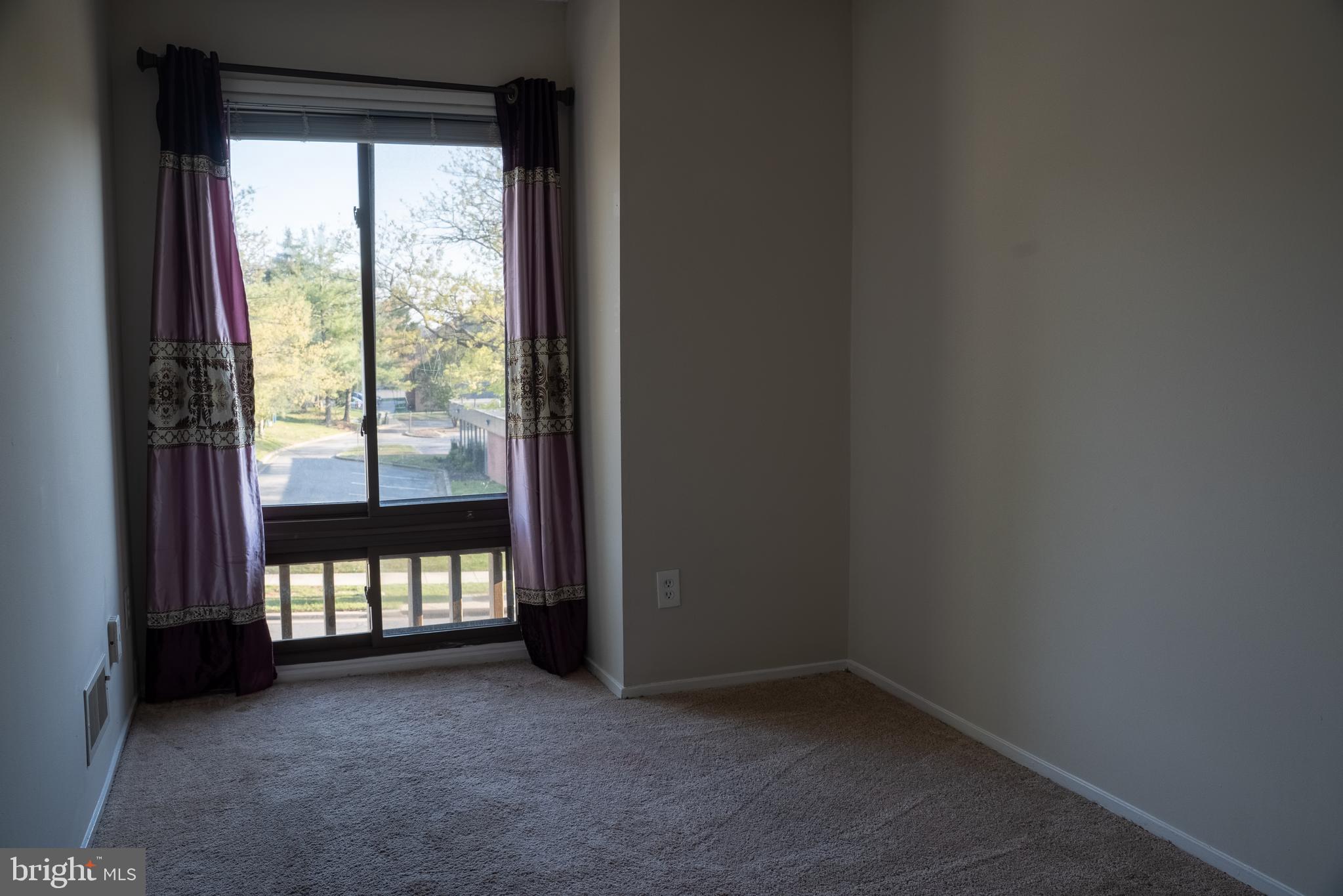 10010 Ridgeline Drive Gaithersburg, MD 20886 - Photo 59 of 68 Upper Level 2 Bedroom 2