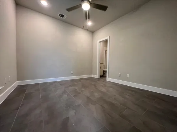 $3,200 | 5623 Kansas Street, Unit A, Houston, TX 77007