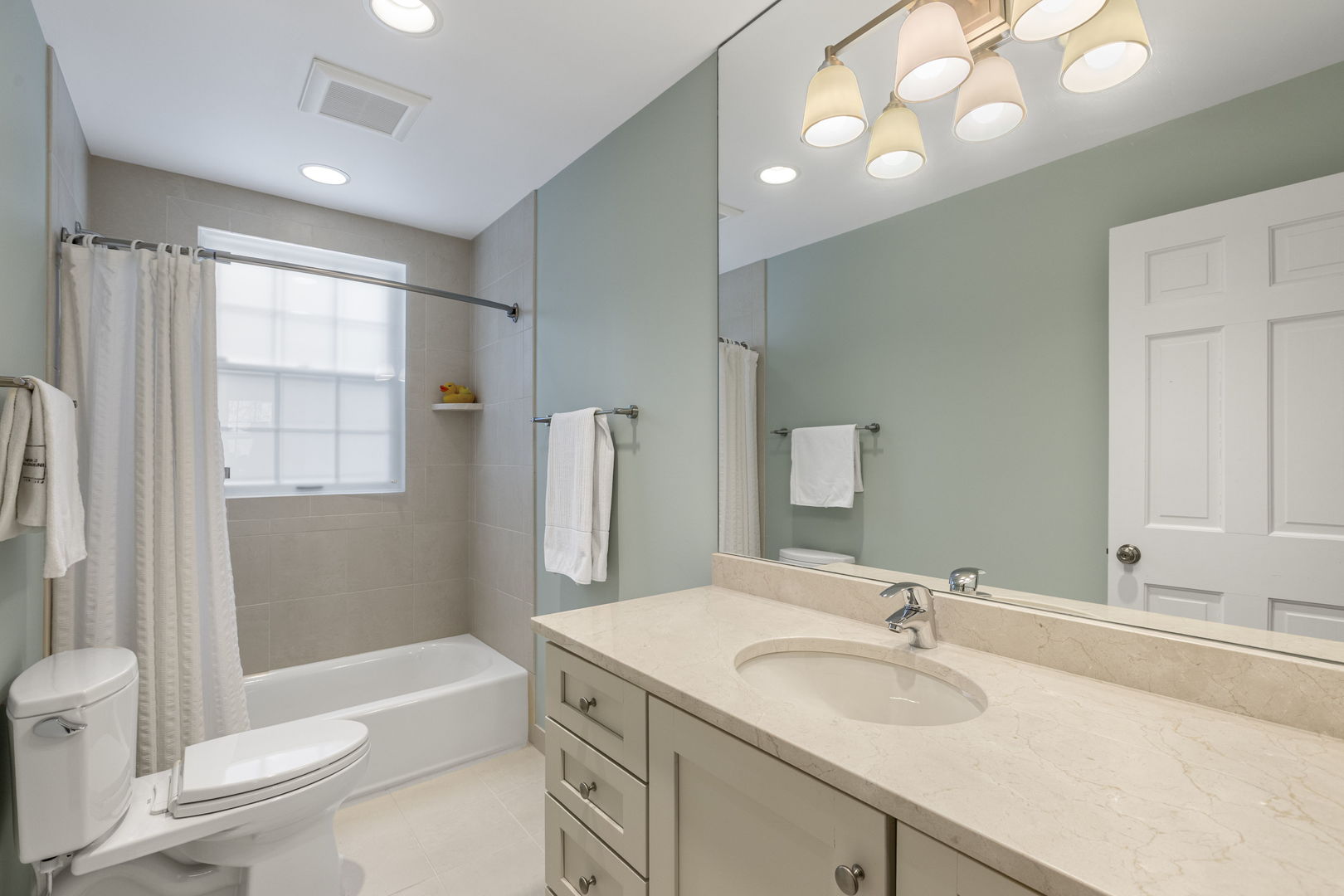 970 East Deerpath Road Lake Forest, IL 60045 - Photo 27 of 46