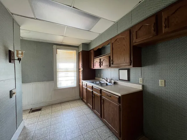 $192,500 | 139 College Avenue, Waterville, ME 04901