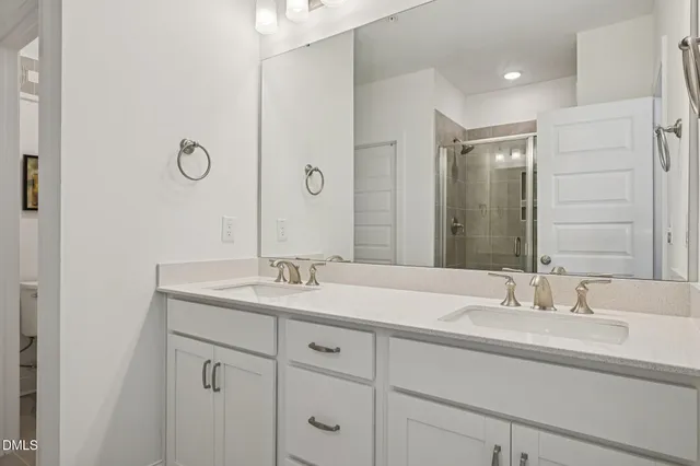 $290,000 | 600 Mkt Grv Drive, Unit 100, Wake Forest, NC 27587