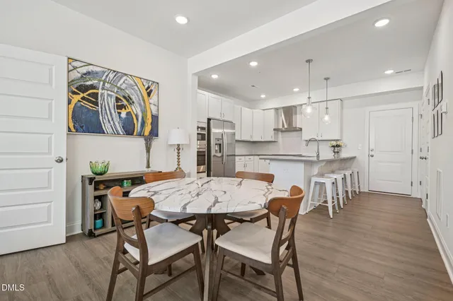 $290,000 | 600 Mkt Grv Drive, Unit 100, Wake Forest, NC 27587