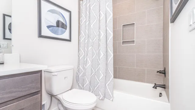 $599,999 | 2783 Bristol Rdg Drive, Unit 40, Ann Arbor, MI 48105