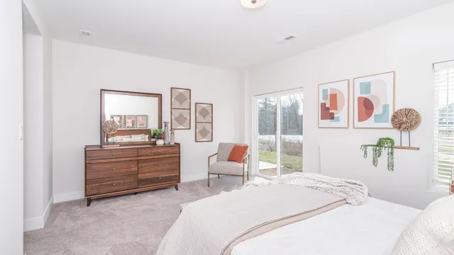 $599,999 | 2783 Bristol Rdg Drive, Unit 40, Ann Arbor, MI 48105