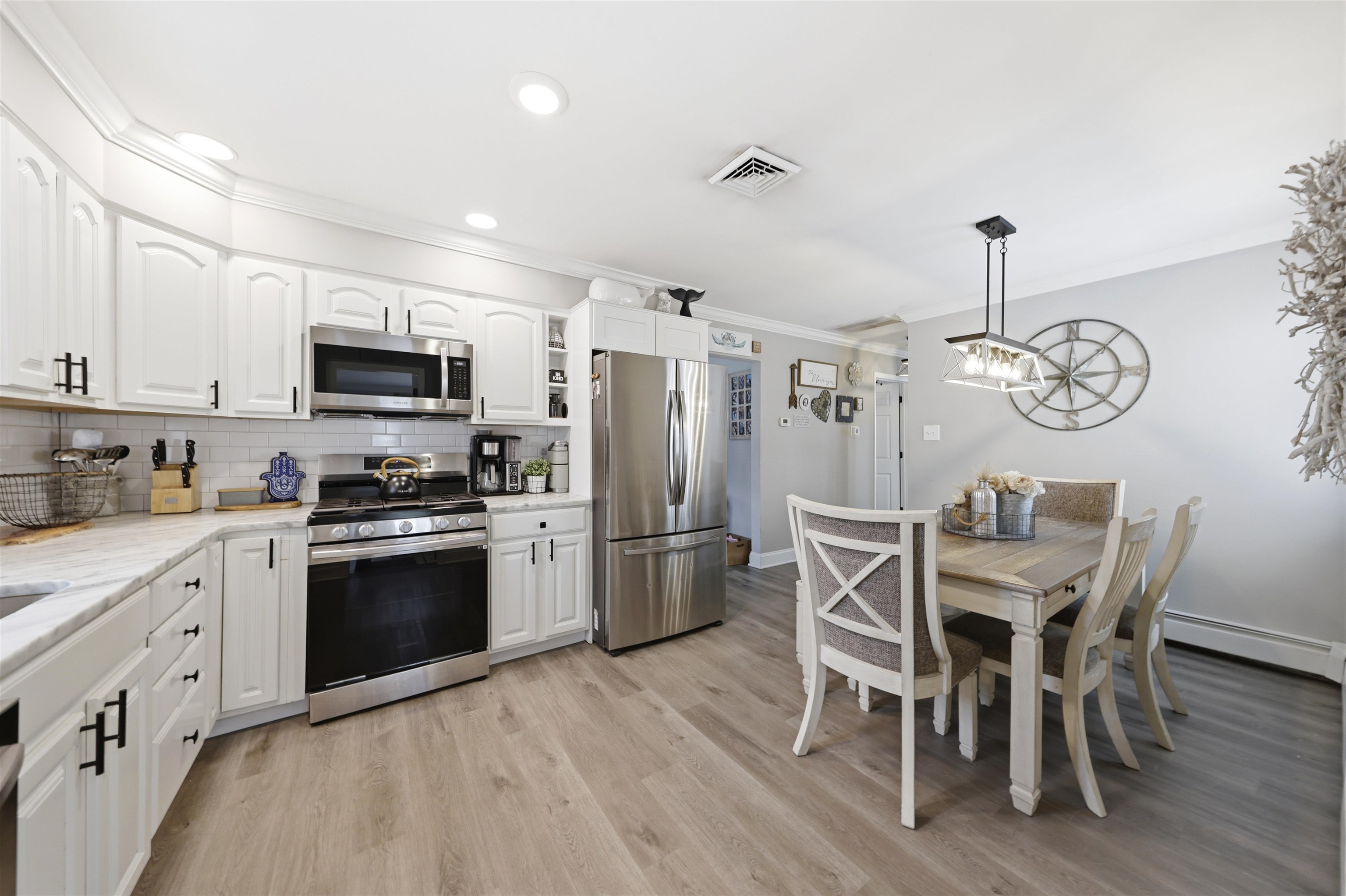 210 Ridgewood Drive Northfield, NJ 08225 - Photo 18 of 48