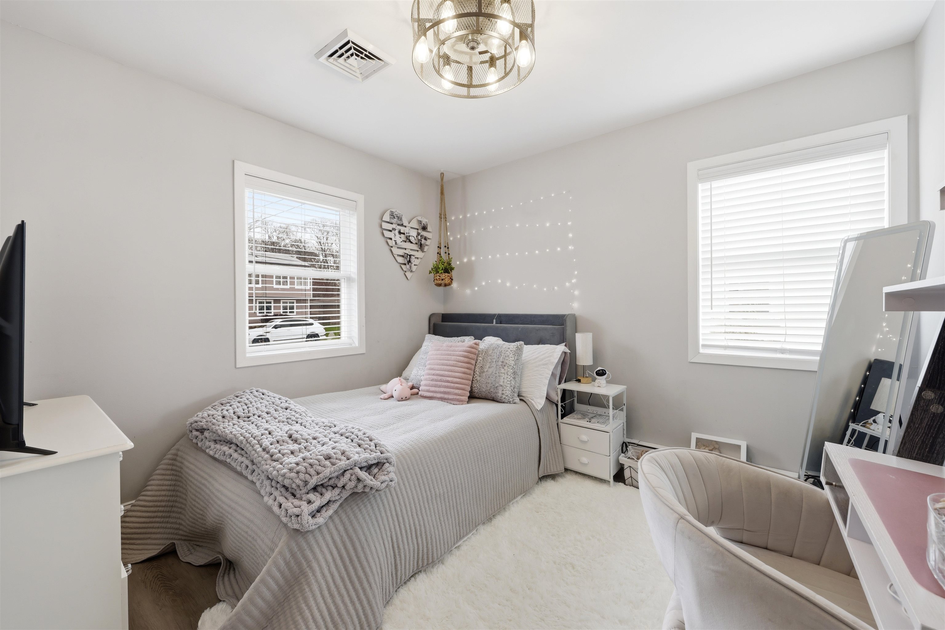 210 Ridgewood Drive Northfield, NJ 08225 - Photo 23 of 48