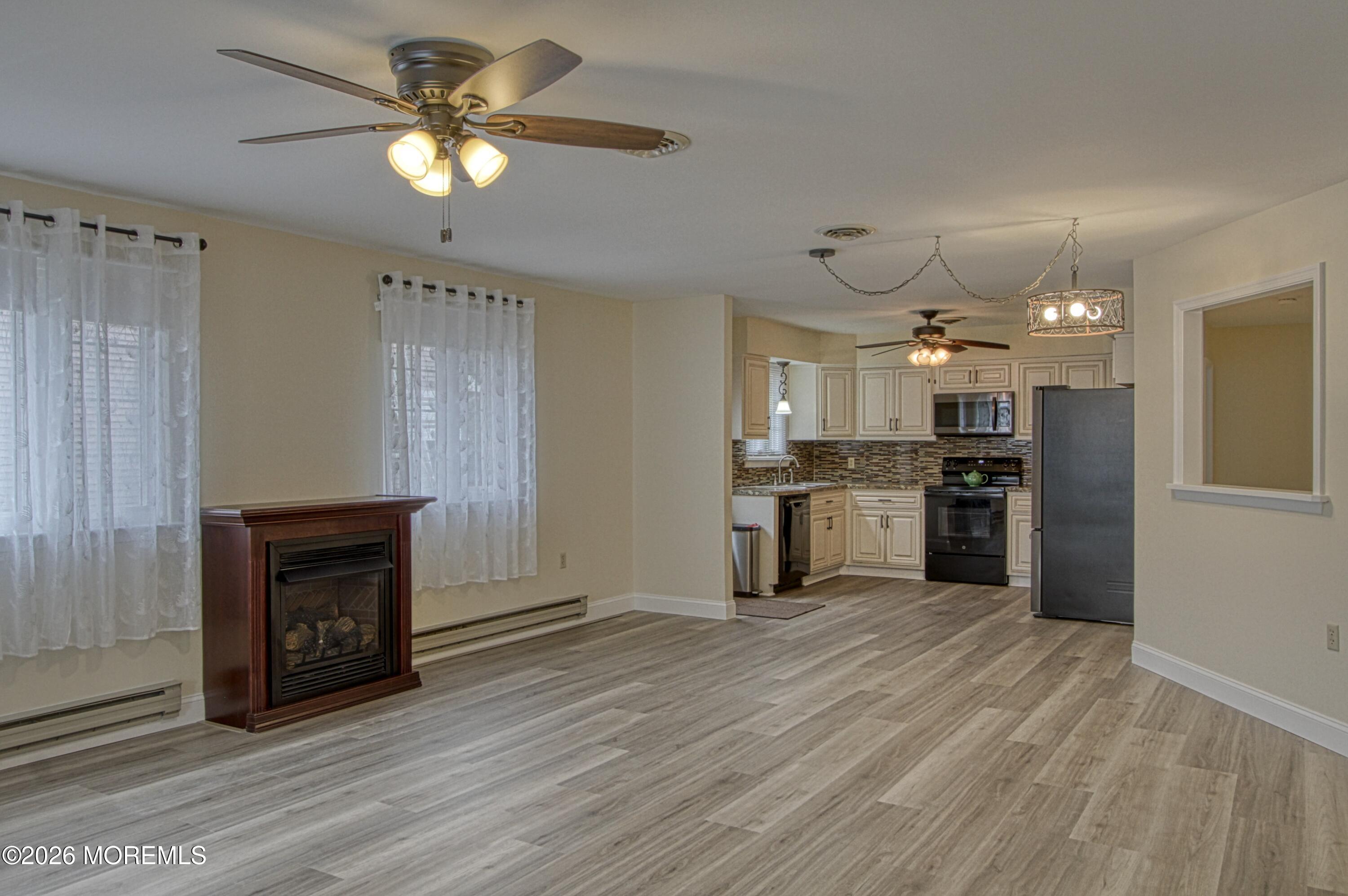 111 Sunset Road, Unit 60 Whiting, NJ 08759 - Photo 4 of 23 Open View