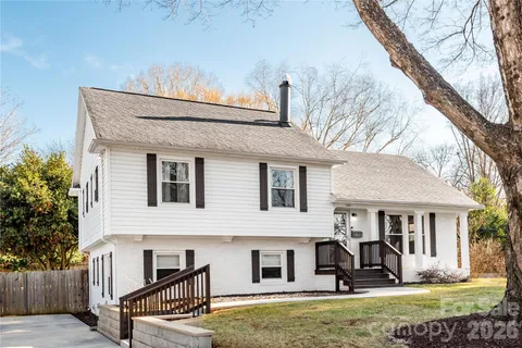 $650,000 | 1933 Bentley Place, Charlotte, NC 28205
