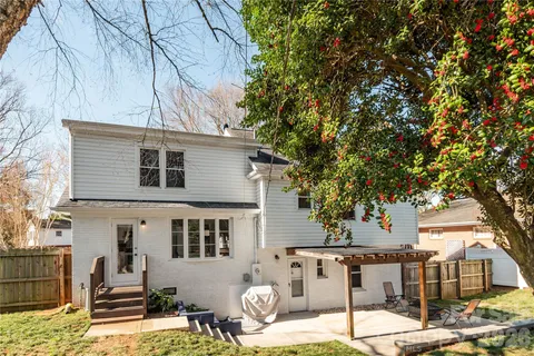 $650,000 | 1933 Bentley Place, Charlotte, NC 28205