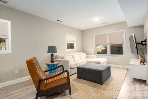 $650,000 | 1933 Bentley Place, Charlotte, NC 28205