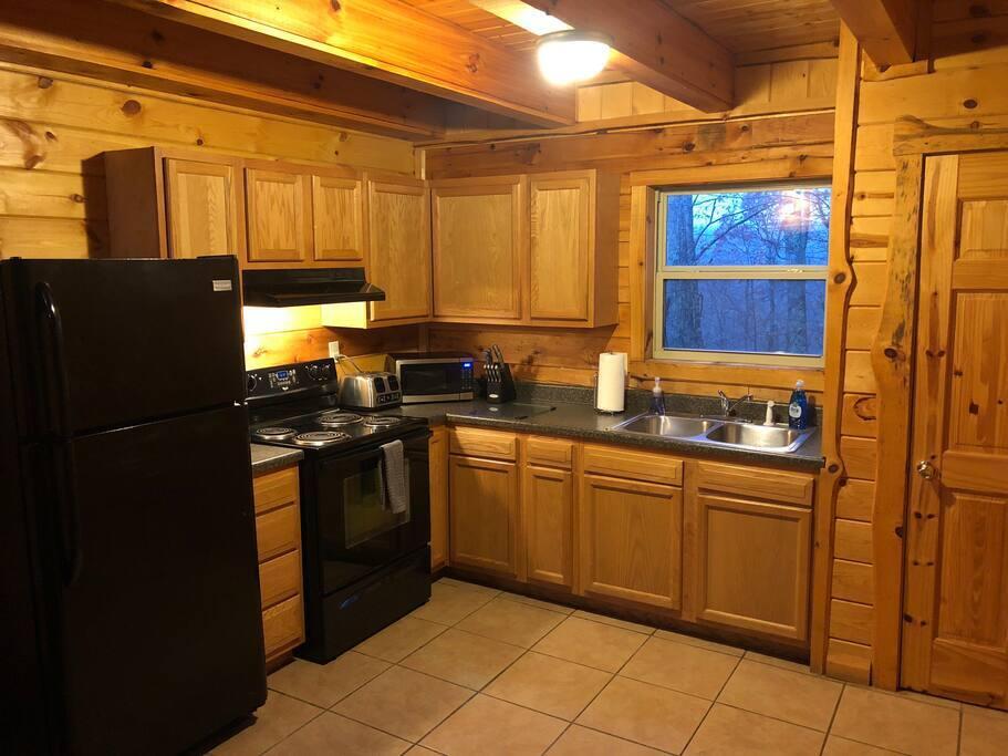 202 Getaways Road Stanton, KY 40380 - Photo 12 of 21 original_29904789_625013052