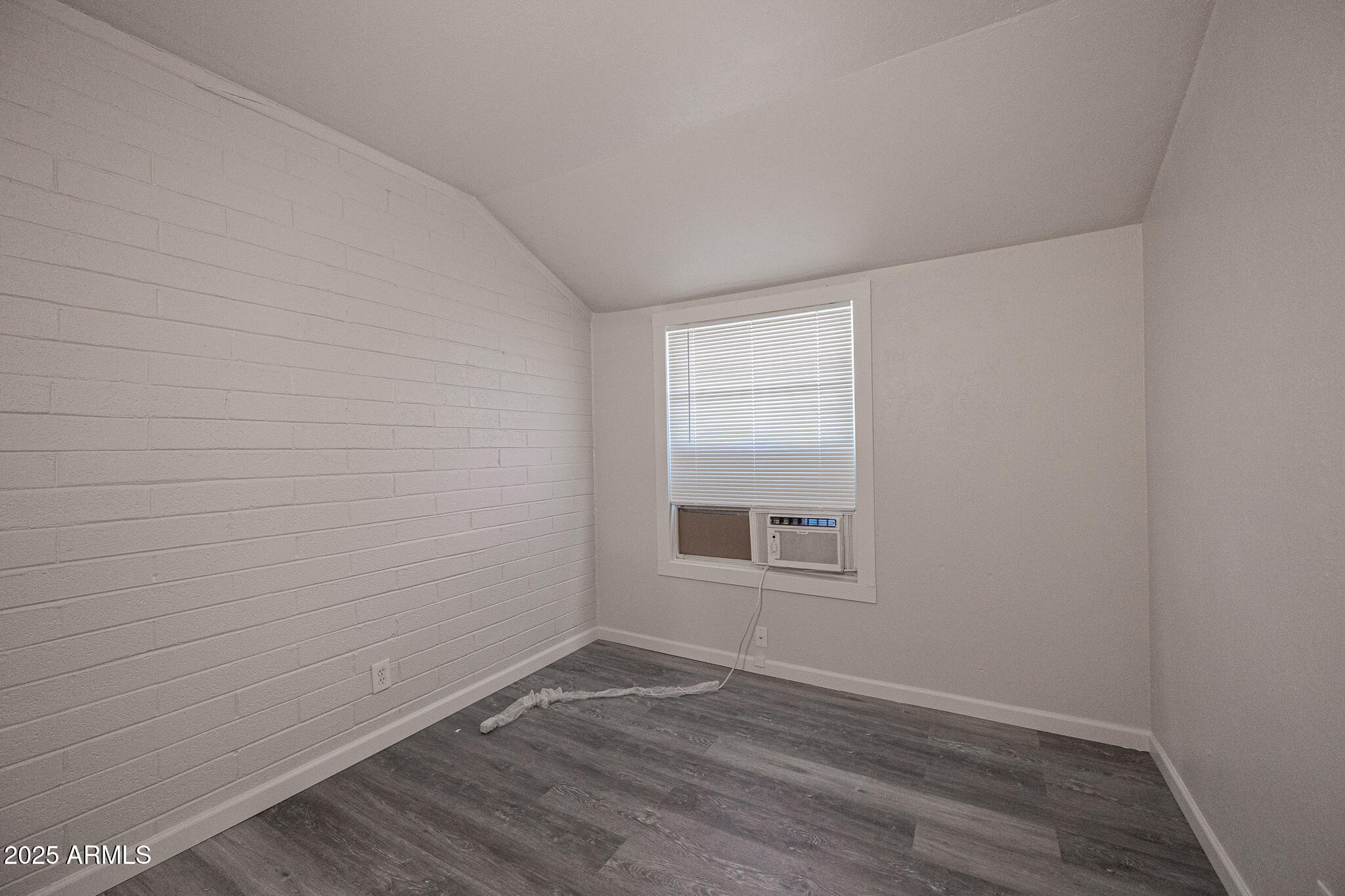 864 East Chandler Boulevard, Unit 11 Chandler, AZ 85225 - Photo 13 of 14 B33A2013