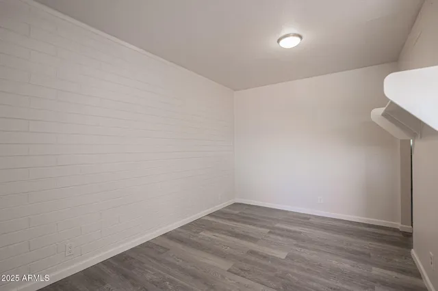 $1,095 | 864 East Chandler Boulevard, Unit 11, Chandler, AZ 85225