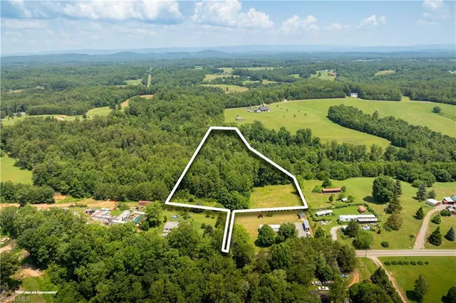 $37,000 | 3.9-ac Pell Road, Westfield, NC 27053