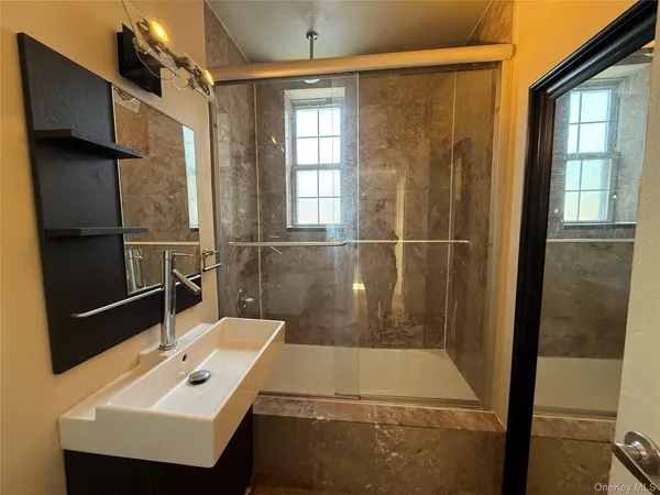 $159,900 | 796 Bronx River Road, Unit B38, Bronxville, NY 10708