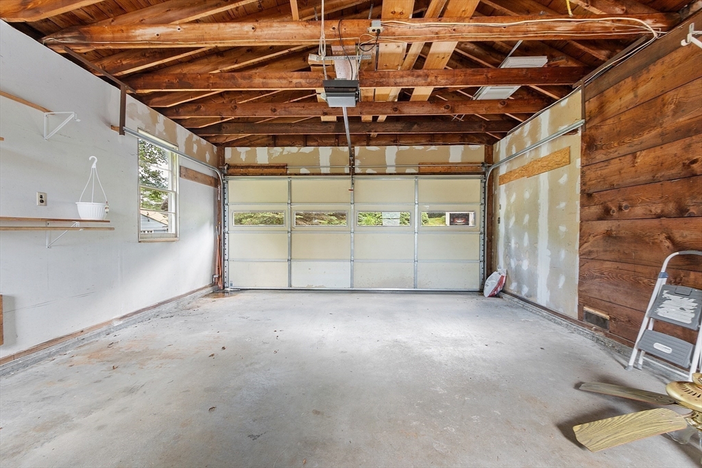 35 Philip Road Athol, MA 01331 - Photo 36 of 37 a view of a garage with wooden table and chairs