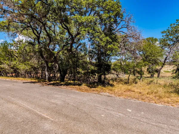 $120,000 | 1303 Robin Trail, Lago Vista, TX 78645