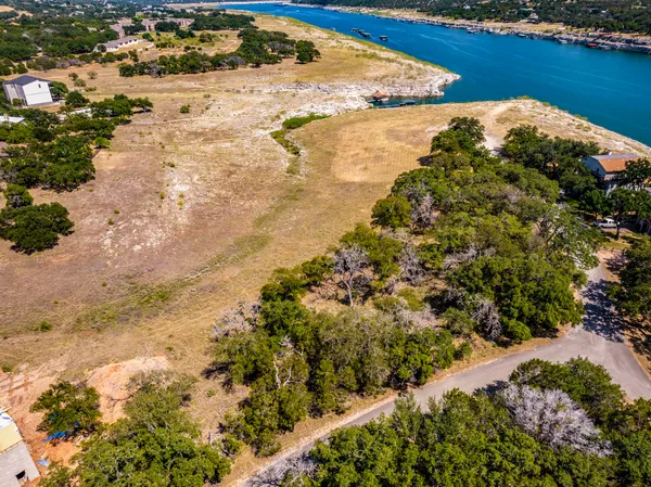 $120,000 | 1303 Robin Trail, Lago Vista, TX 78645