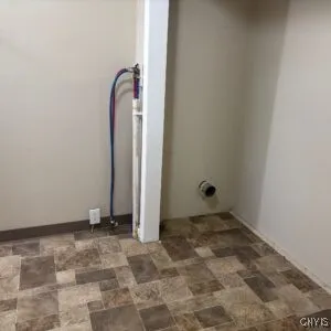 $149,900 | 59 Montgomery Street, Parish, NY 13131