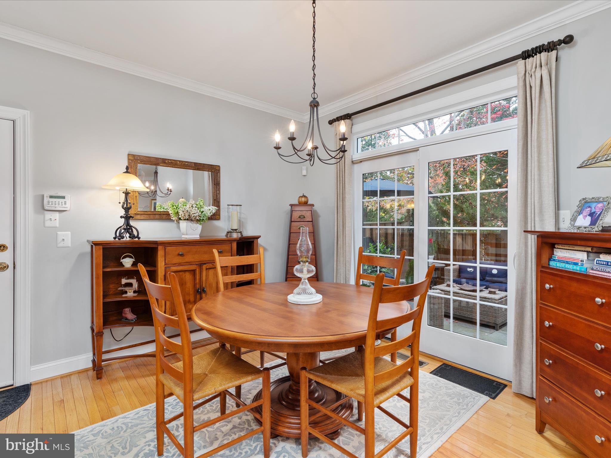 1390 Ingleside Avenue McLean, VA 22101 - Photo 14 of 52 2E6A8004_1390 Ingleside Ave - Absolute Altitude -