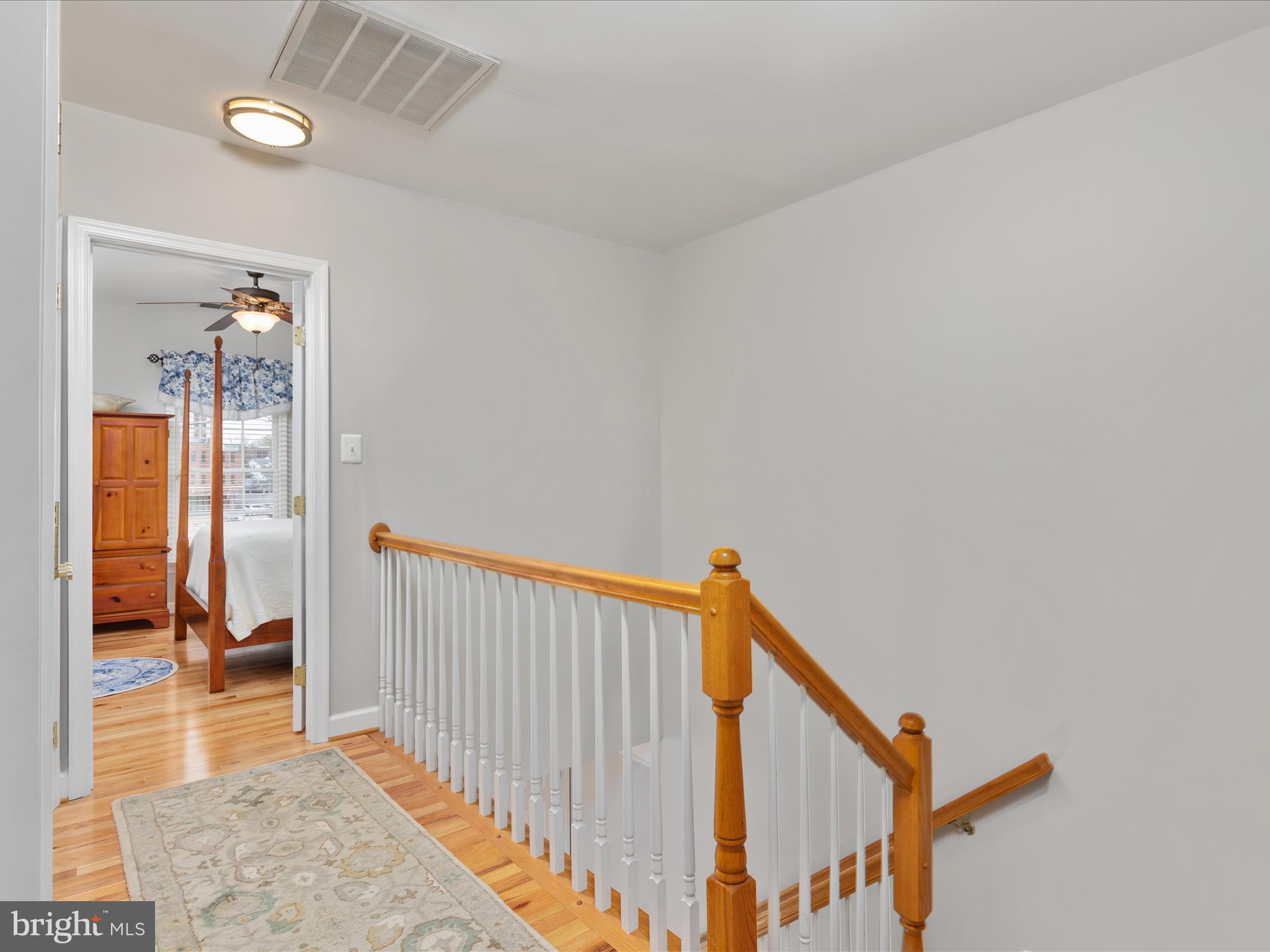 1390 Ingleside Avenue McLean, VA 22101 - Photo 19 of 52 2E6A7885_1390 Ingleside Ave - Absolute Altitude -