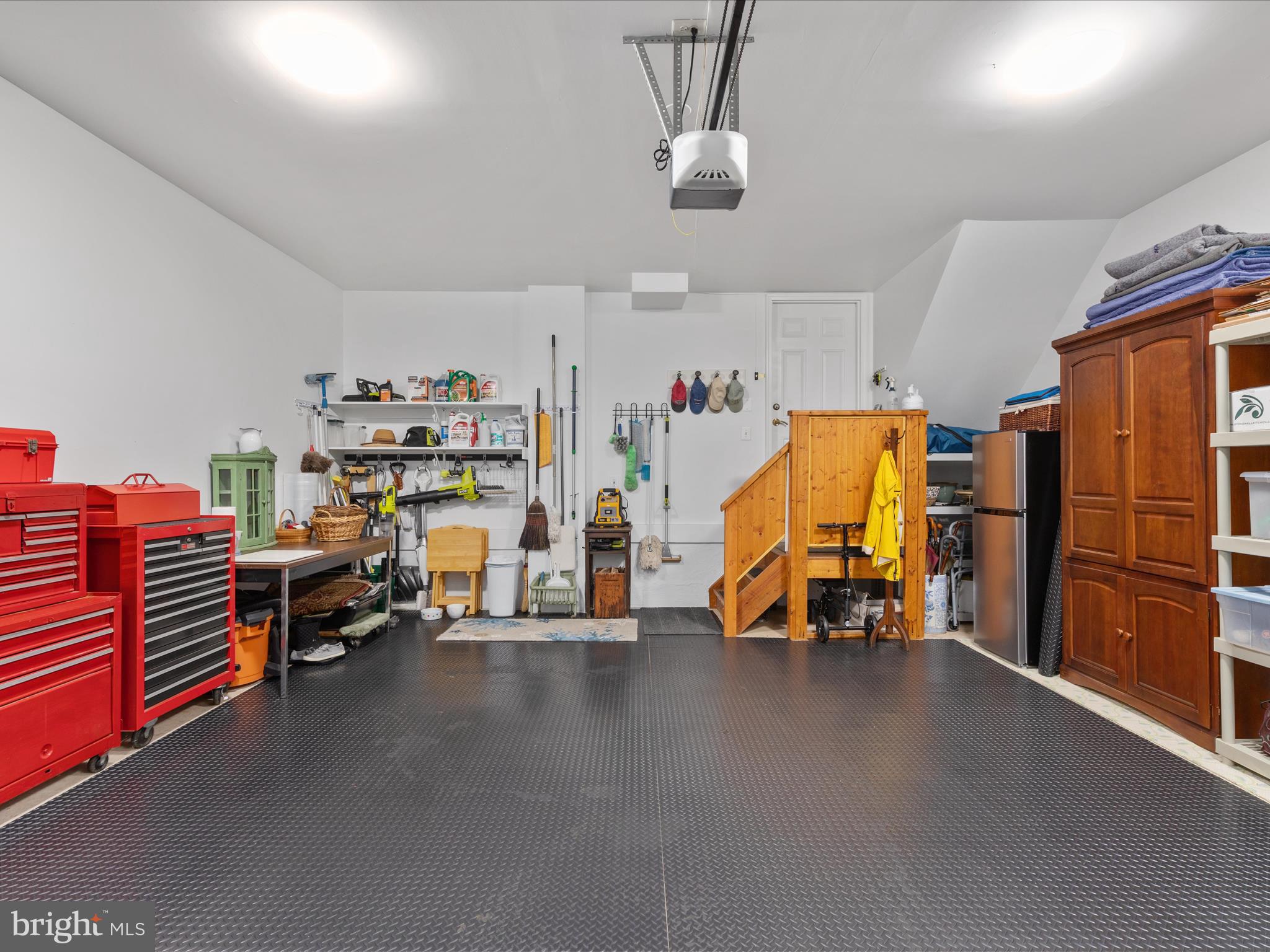 1390 Ingleside Avenue McLean, VA 22101 - Photo 45 of 52 2E6A8029_1390 Ingleside Ave - Absolute Altitude -