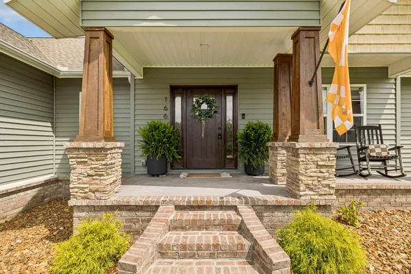 $419,900 | 166 Coley Road, Lafayette, TN 37083