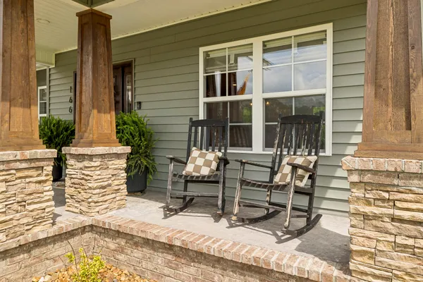 $419,900 | 166 Coley Road, Lafayette, TN 37083