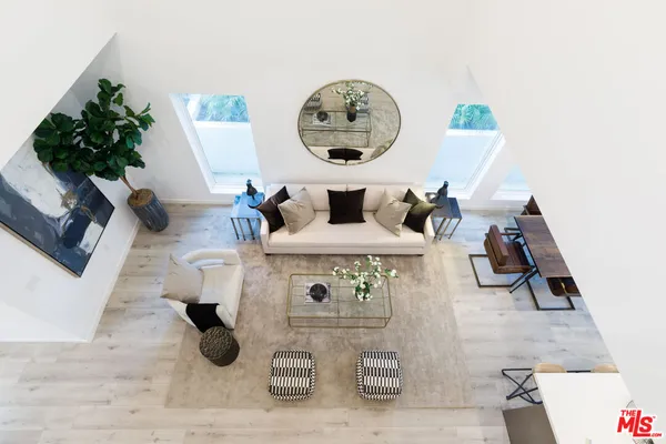$6,495 | 846 North Alta Vista Boulevard, Unit 106, Los Angeles, CA 90046
