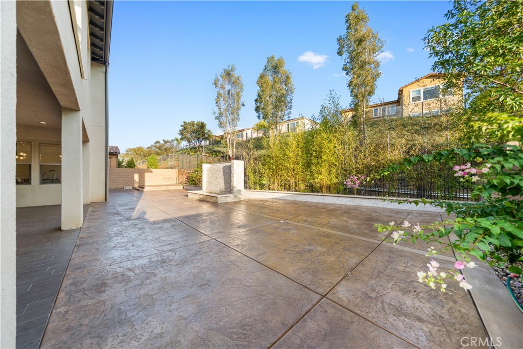 878 North Landa Way Brea, CA 92821 - Photo 46 of 52 a view of a terrace