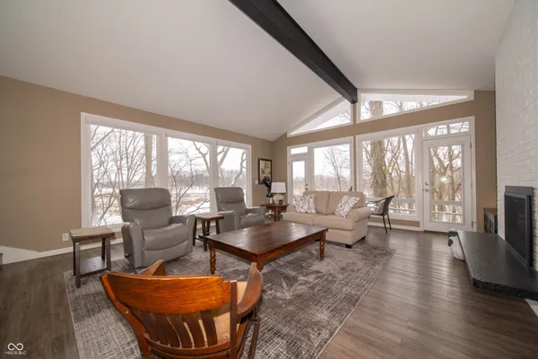$650,000 | 1546 E Highway, Hartford City, IN 47348