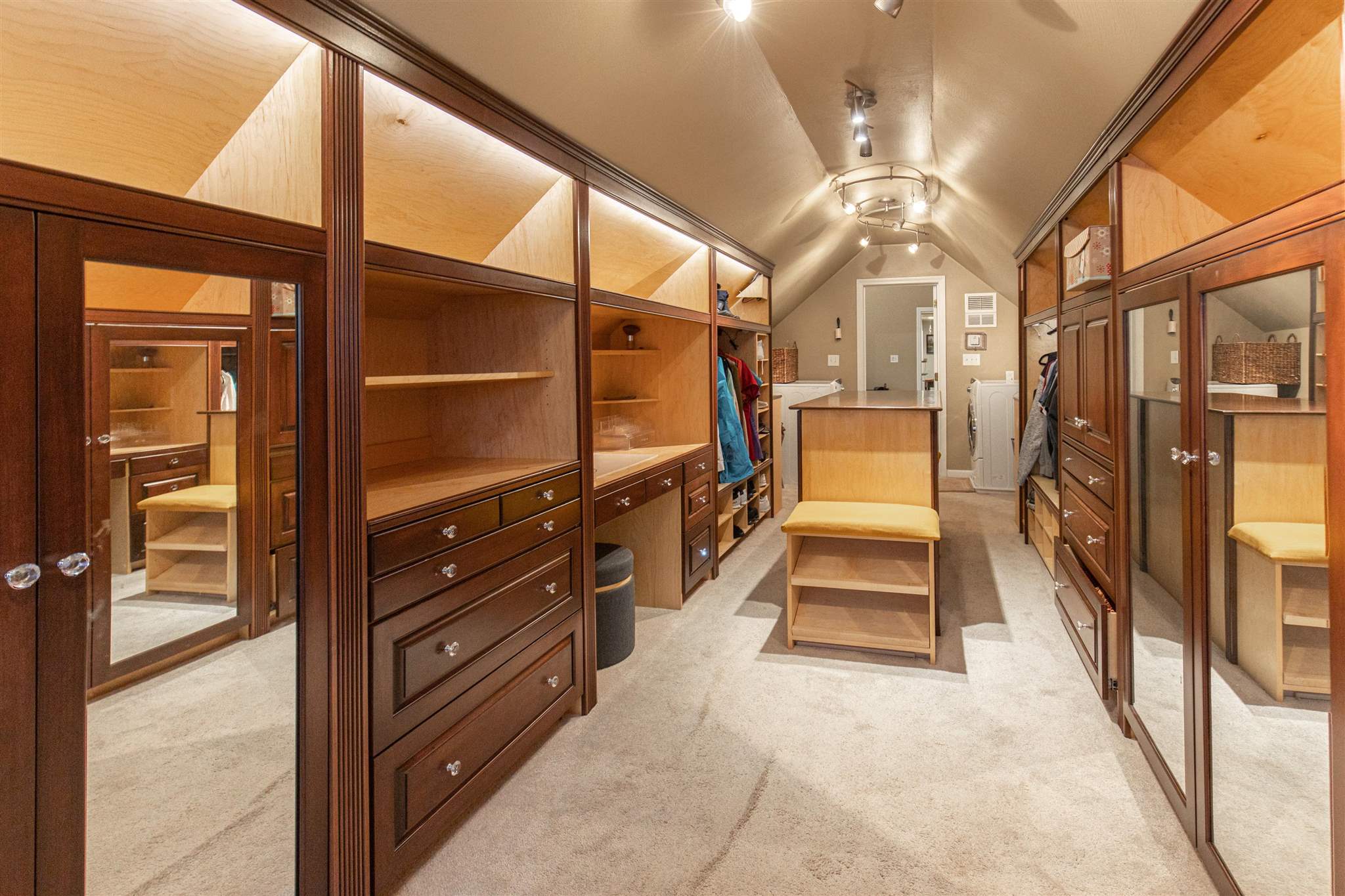 99 Fiddlehead Lane Chester, NH 03036 - Photo 21 of 40 Gallery Image 21