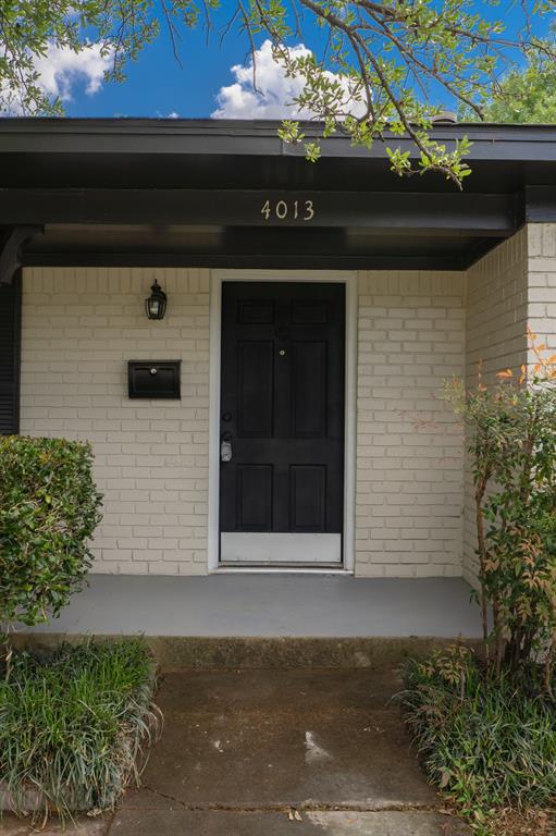 4013 Wedgworth Road South Fort Worth, TX 76133 - Photo 3 of 35