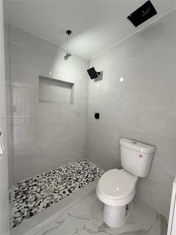 $1,750 | 9824 Southwest 26th Terrace, Unit 1, Miami, FL 33165