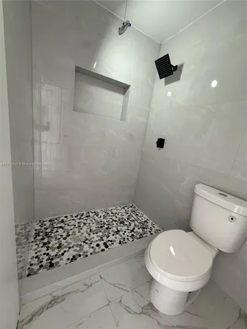 $1,750 | 9824 Southwest 26th Terrace, Unit 1, Miami, FL 33165