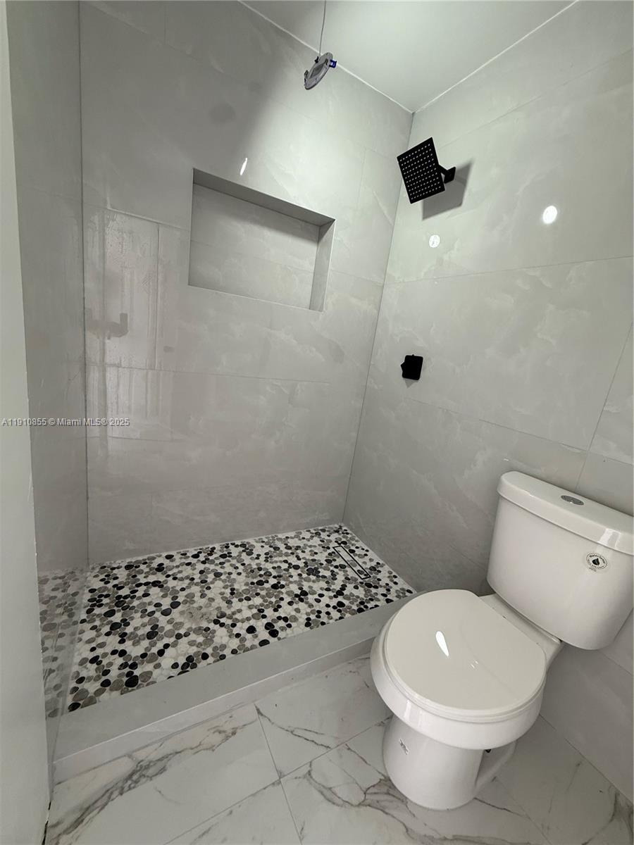 9824 Southwest 26th Terrace, Unit 1 Miami, FL 33165 - Photo 19 of 34