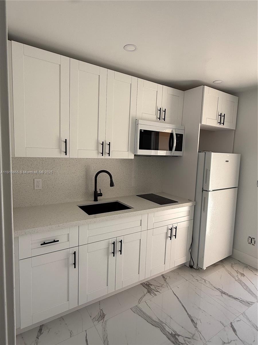9824 Southwest 26th Terrace, Unit 1 Miami, FL 33165 - Photo 2 of 34