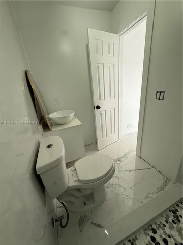 $1,750 | 9824 Southwest 26th Terrace, Unit 1, Miami, FL 33165