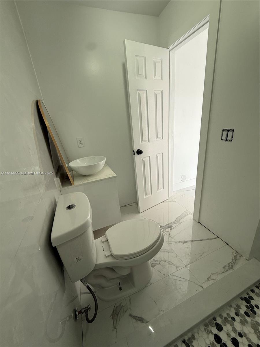 9824 Southwest 26th Terrace, Unit 1 Miami, FL 33165 - Photo 23 of 34