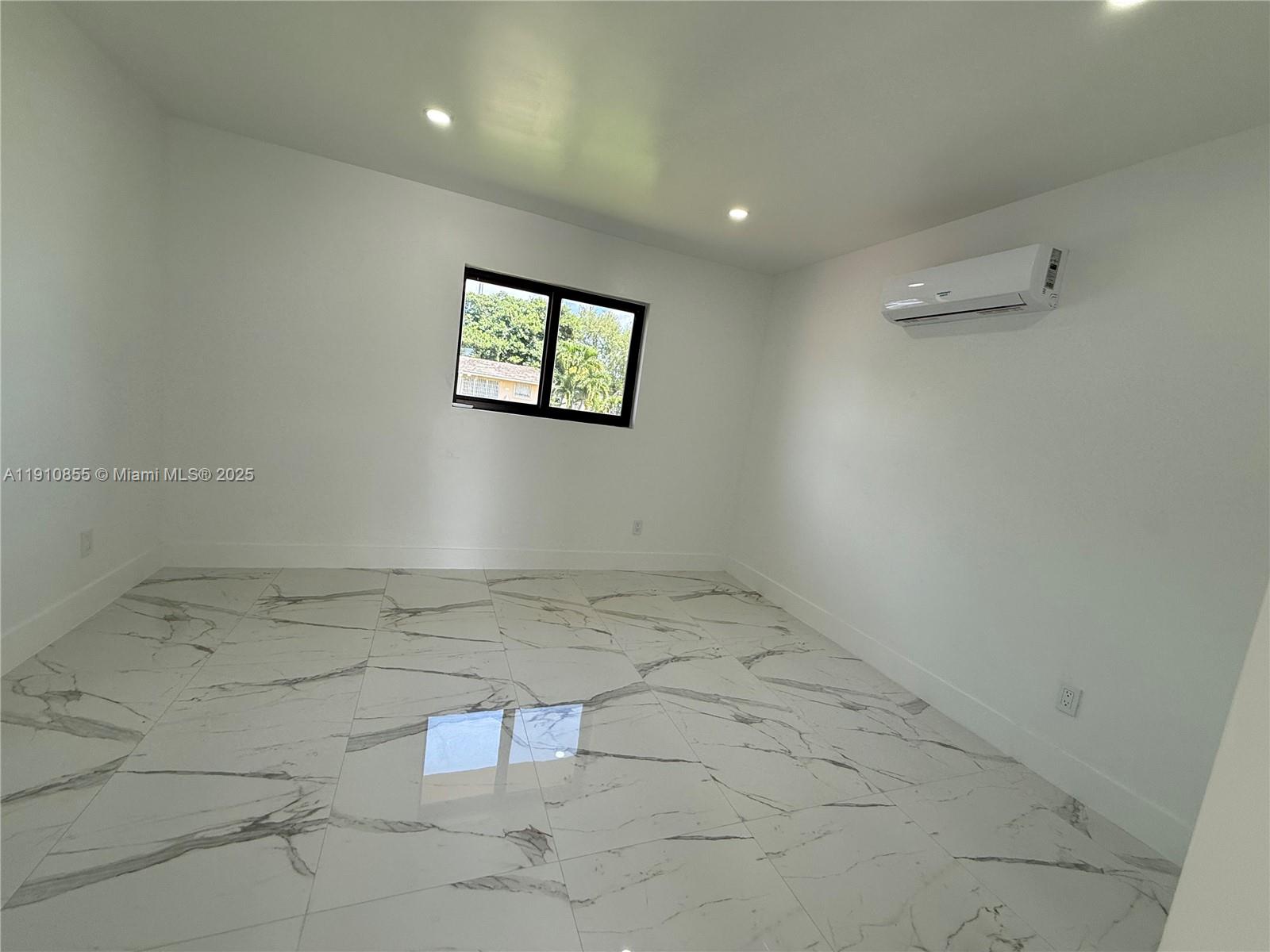 9824 Southwest 26th Terrace, Unit 1 Miami, FL 33165 - Photo 26 of 34