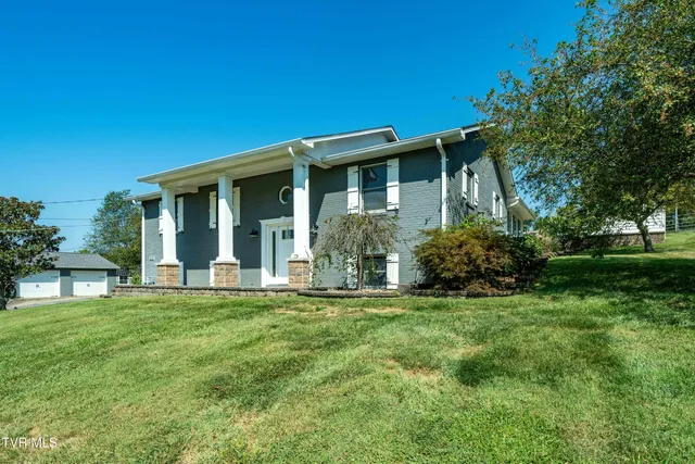 $1,385,000 | 3220 Knob Creek Road, Johnson City, TN 37615