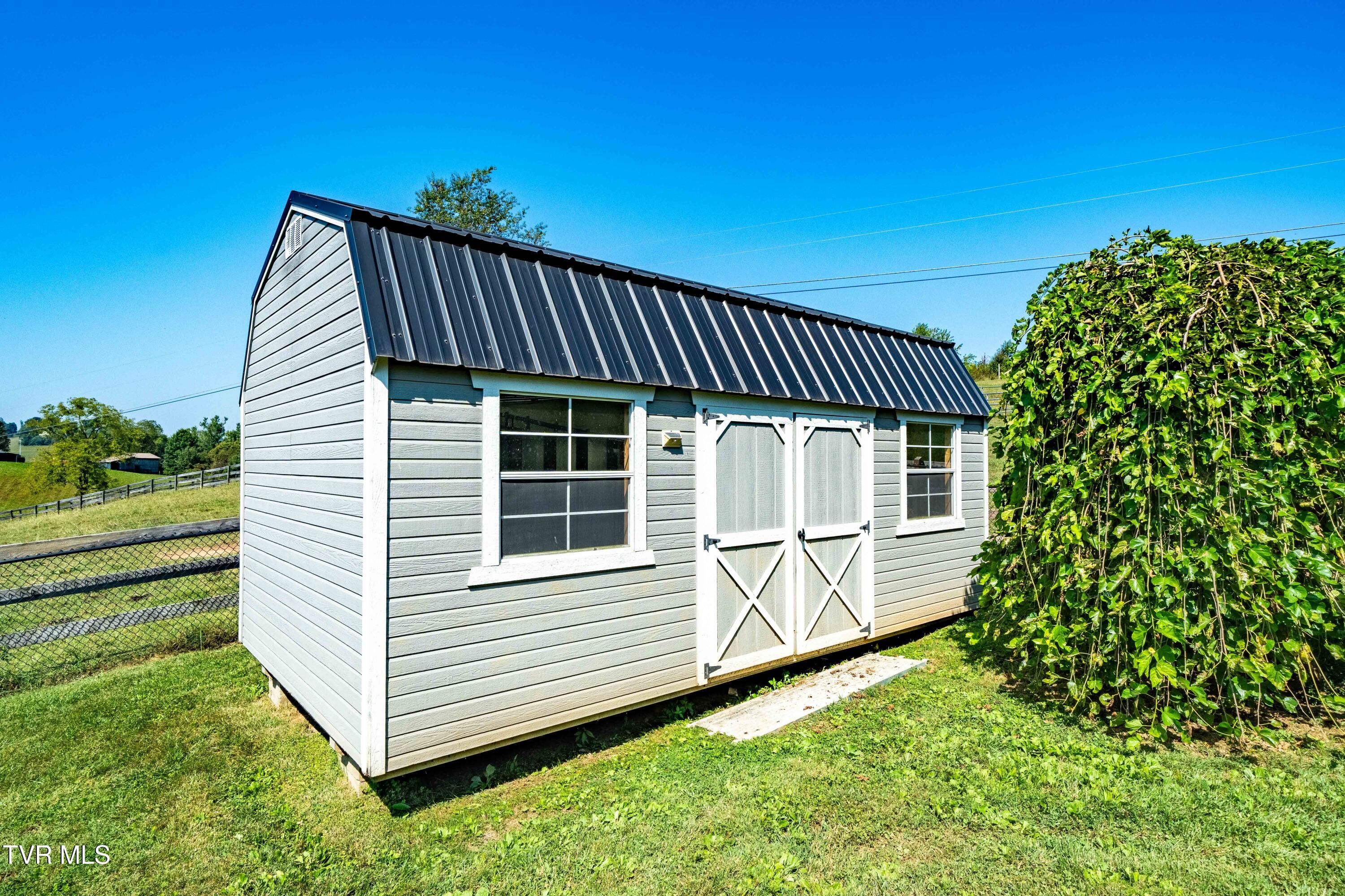 3220 Knob Creek Road Johnson City, TN 37615 - Photo 31 of 110 3220 Knob Creek Rd (22 of 62)